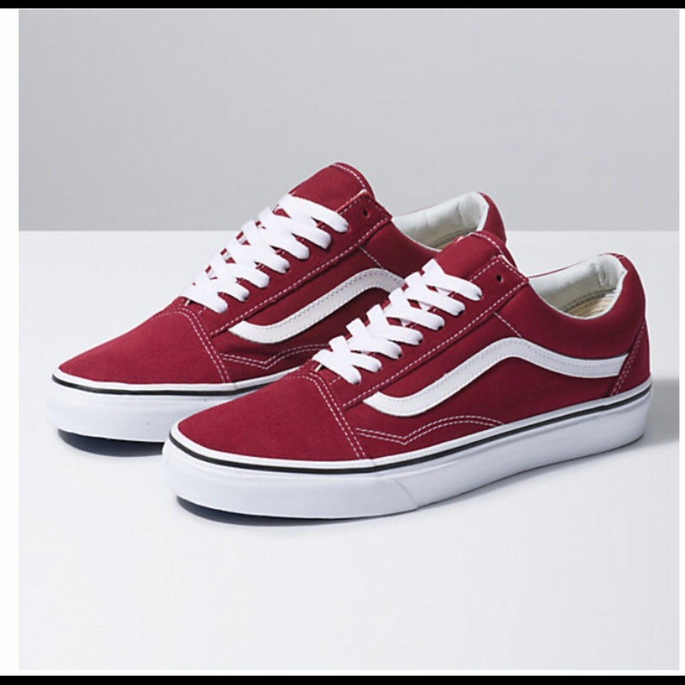 ♥️Brand New Old Skool Vans !!